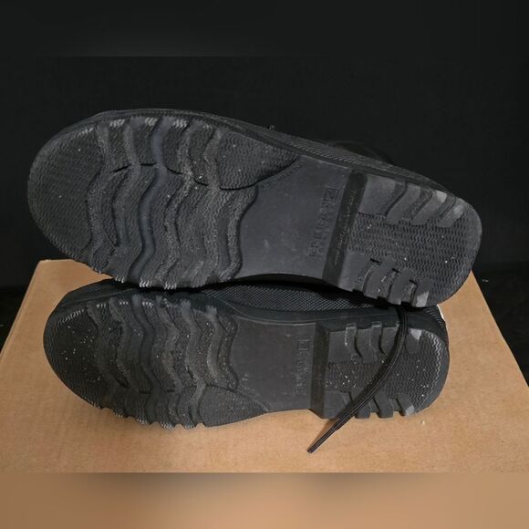 Sperry Ladies Duck Boots Women’s Size 6 Black Quilted Warm Waterproof - Picture 8 of 13